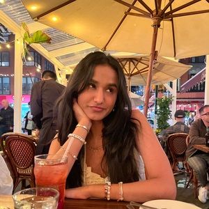 Meet your Posher, Tanisha